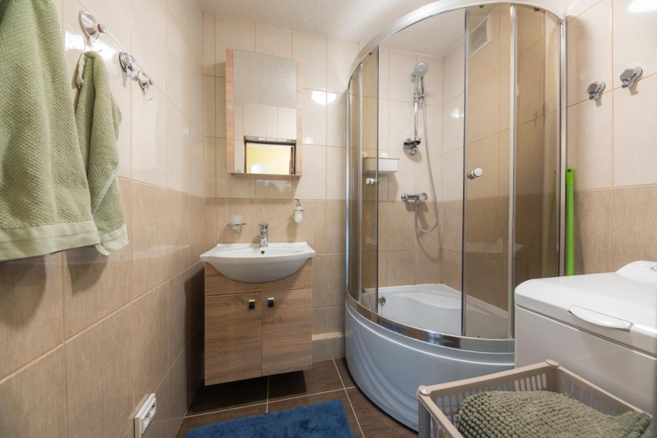 Seashore Apartment リエパーヤ エクステリア 写真